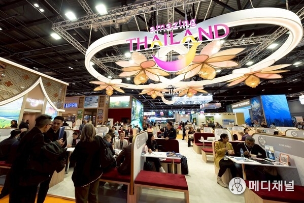 The vibrant Thailand Pavilion at WTM 2025 in London, designed under the theme “Senses of Siam: A Journey to Total Well-being,” highlights Thailand’s creative expression of wellness, culture, and sustainability through immersive showcases and business networking activities.