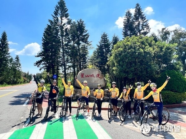 Taiwan welcomes cycling enthusiasts from around the world. Bring the necessary gear and explore Taiwan in depth. (Photo credit Gunning Xiexinyuan Historical Inn)