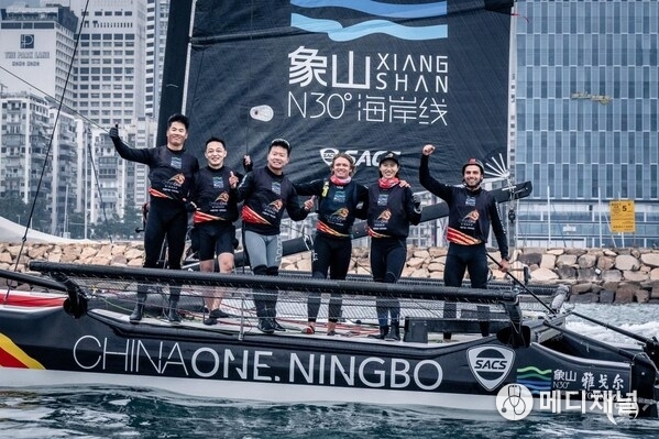 ChinaOne.Ningbo sailing team celebrates after claiming line honours (Image Credit: China Cup International Regatta)